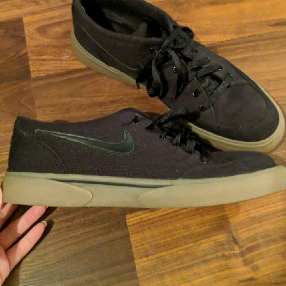 Mens Nike shoes